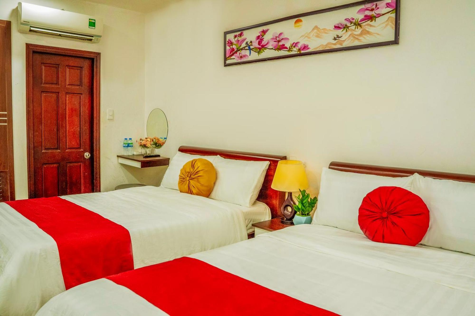 Khach San Trung Hieu Vung Tau Hotel Exterior photo